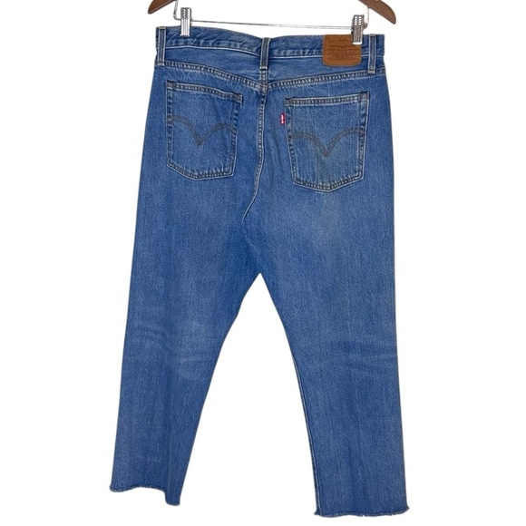 Levi's Wedgie Straight- High Rise Straight Leg Cut Off Jeans- Size 31 - Picture 5 of 12